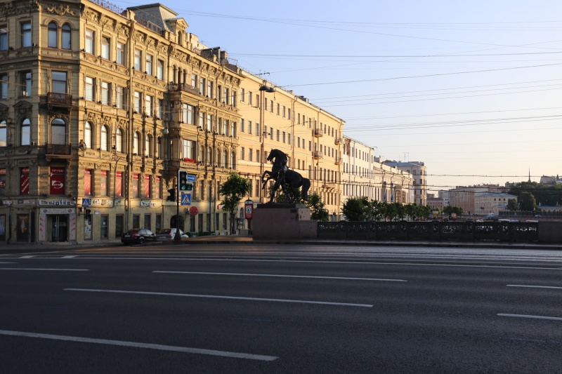 Аничков мост через Фонтанку и скульптуры «Укротители коней» | Санкт-Петербург