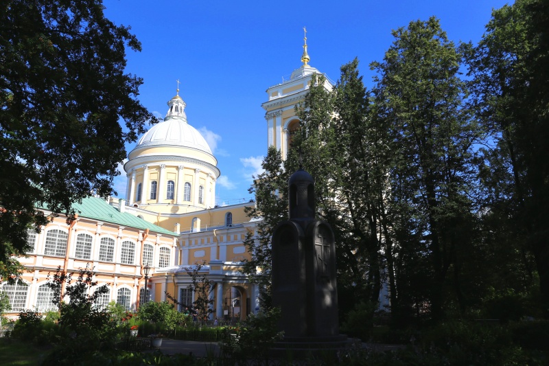 Свято-Троицкий собор Александро-Невской лавры | Санкт-Петербург
