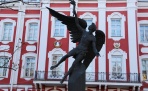 Памятник Универсанту / Крылатый гений | Санкт-Петербург
