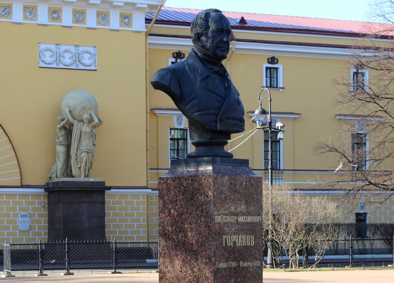 Памятник Горчакову в Александровском саду | Санкт-Петербург