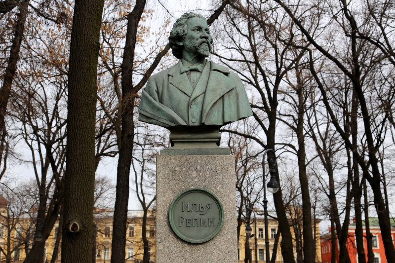 Памятник Илье Репину | Санкт-Петербург