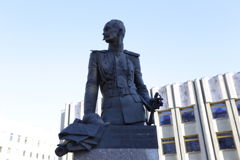 Памятник генералу Брусилову | Санкт-Петербург