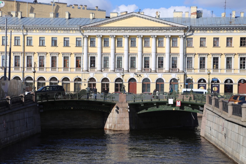 Театральный мост через канал Грибоедова | Санкт-Петербург