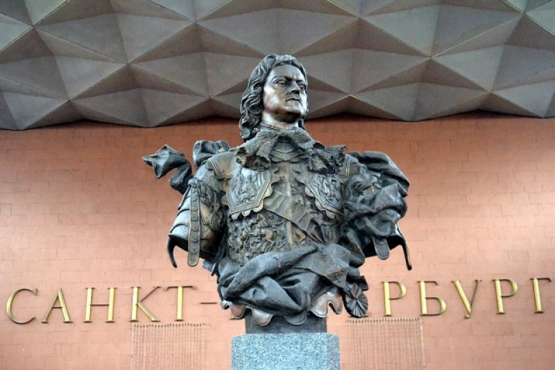 Бюст Петра I на Московском вокзале | Санкт-Петербург